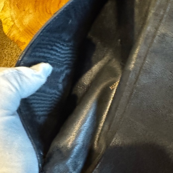 CHANEL Bicolore Quilted Lambskin Long Bifold Wallet Black - Picture 12 of 15